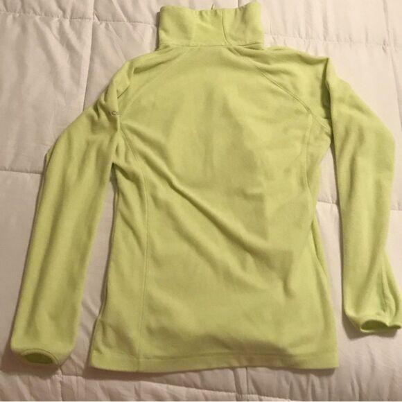 Columbia Women’s Lime Green Fleece 1/4 Zip Pullover Sweater - Picture 8 of 8